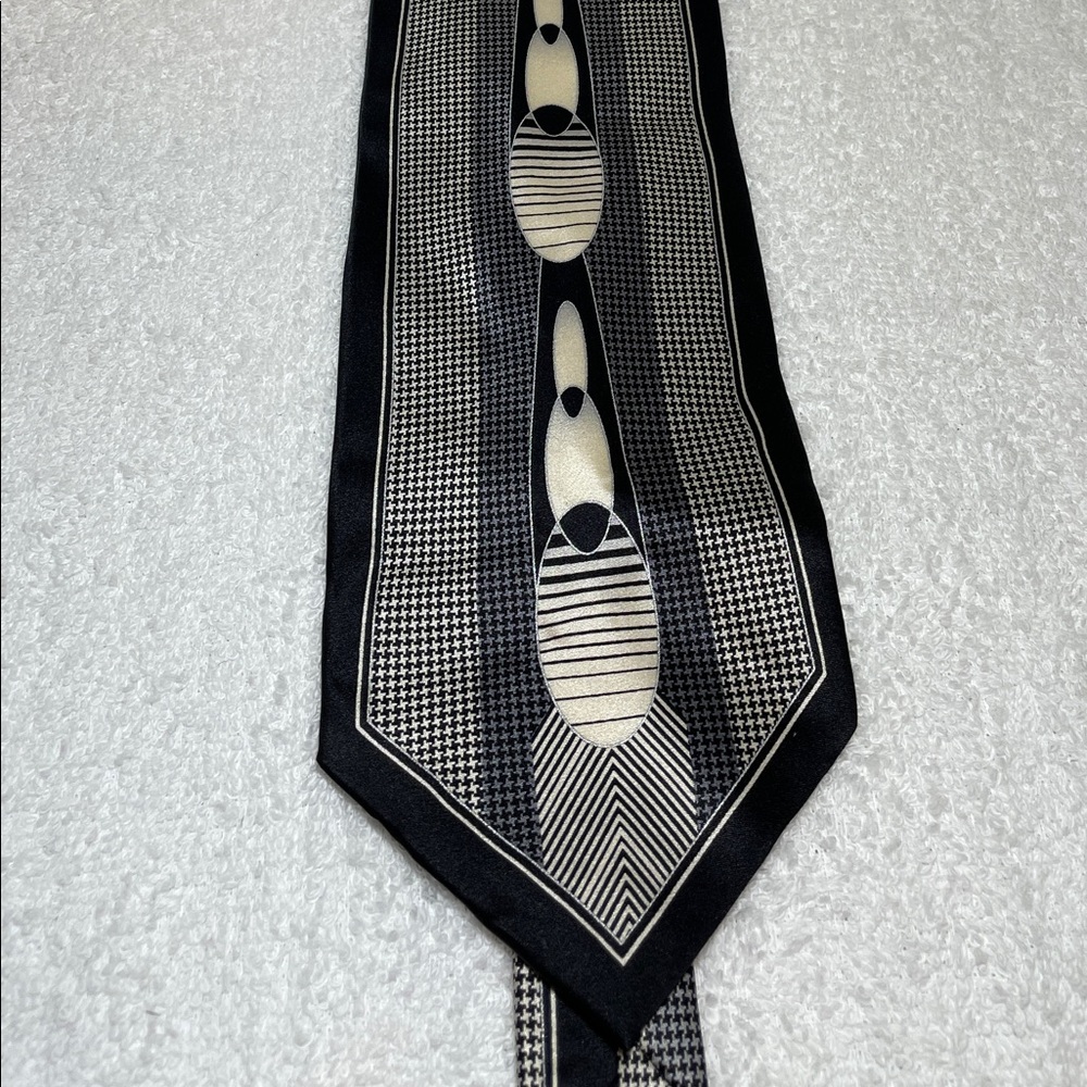 Jacques Estier pure silk tie